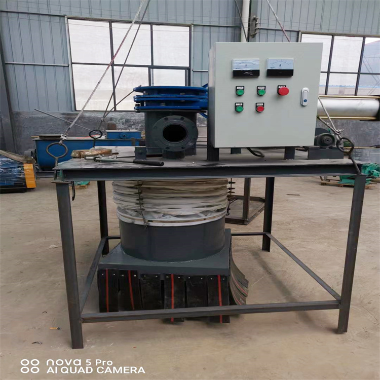 The specifications of the dust-free ash unloader for the tank car of the bulk machine at the bottom of the silo are complete, and the bulk machine at the bottom of the dry ash silo is complete