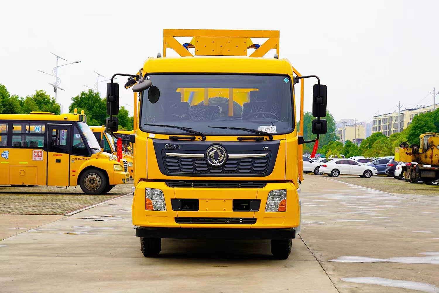 Qianxingda Dongfeng Tianjin 100K Collision Avoidance Buffer Vehicle Construction Safety Collision Avoidance Vehicle for Fifth Ring Expressway Elevated Bridge