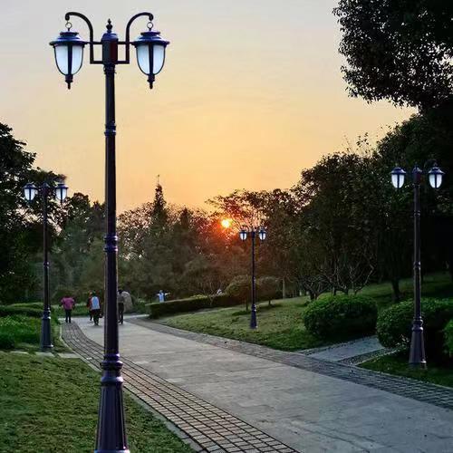 Outdoor square landscape lamp column, 3-meter solar energy community, green garden, courtyard, square lamp project, aluminum road lamp