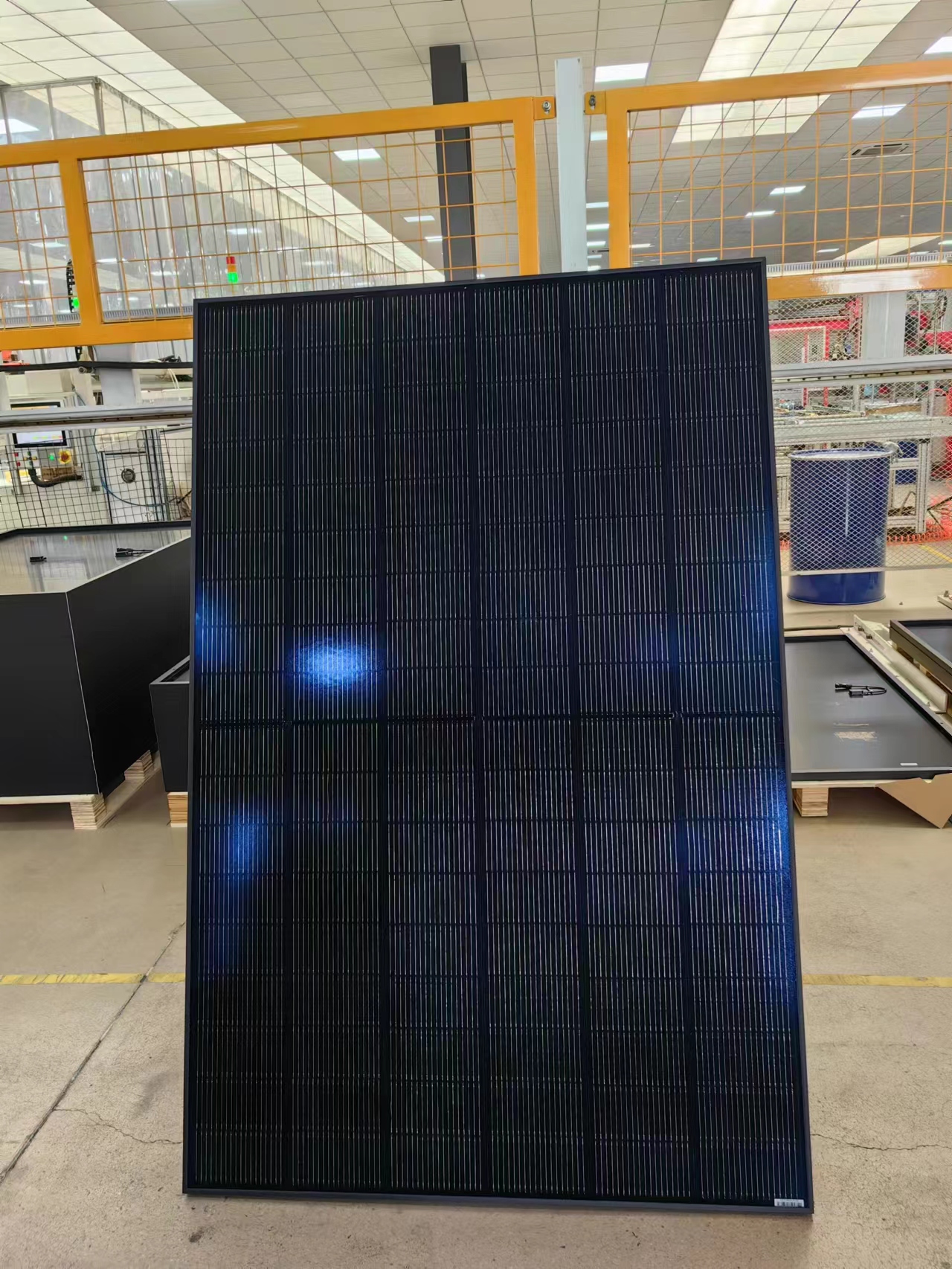 Longji 182 Cell 570W580W Solar Panel Manufacturer Monocrystalline Silicon Photovoltaic Panel Positive A-Class Module