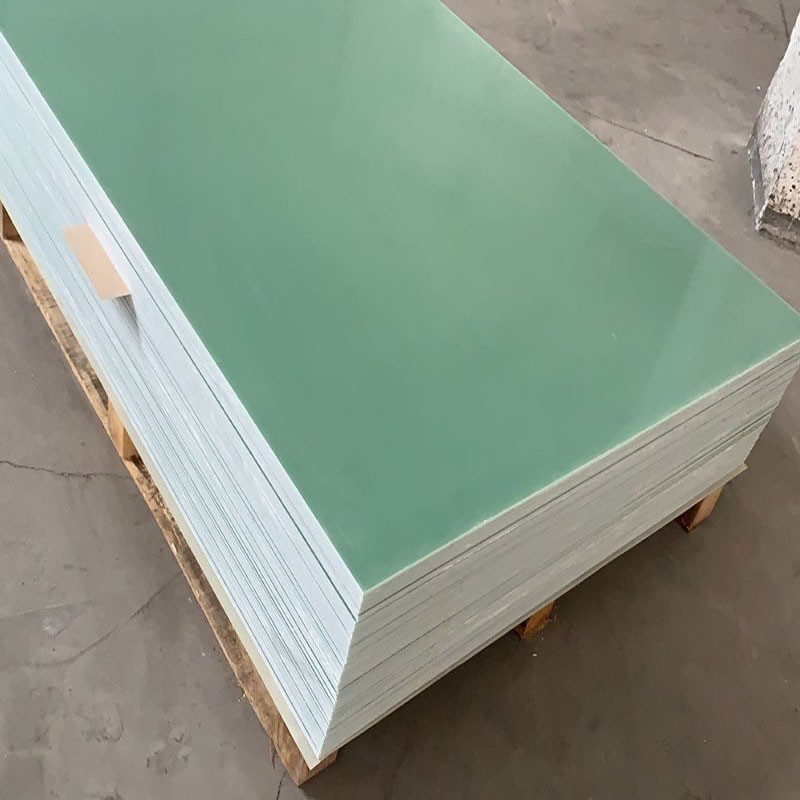 Fiberglass board manufacturers grind various specifications of laminated plates with different thicknesses, and obtain samples for one yuan