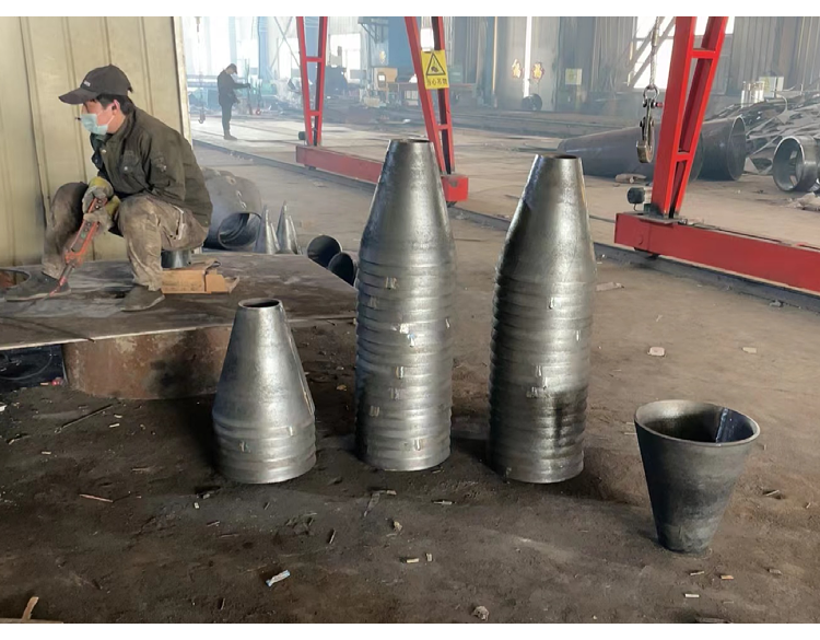 Conical pipe processing carbon steel stainless steel plate coil pipe, reducer pipe, vertebral pipe reducer