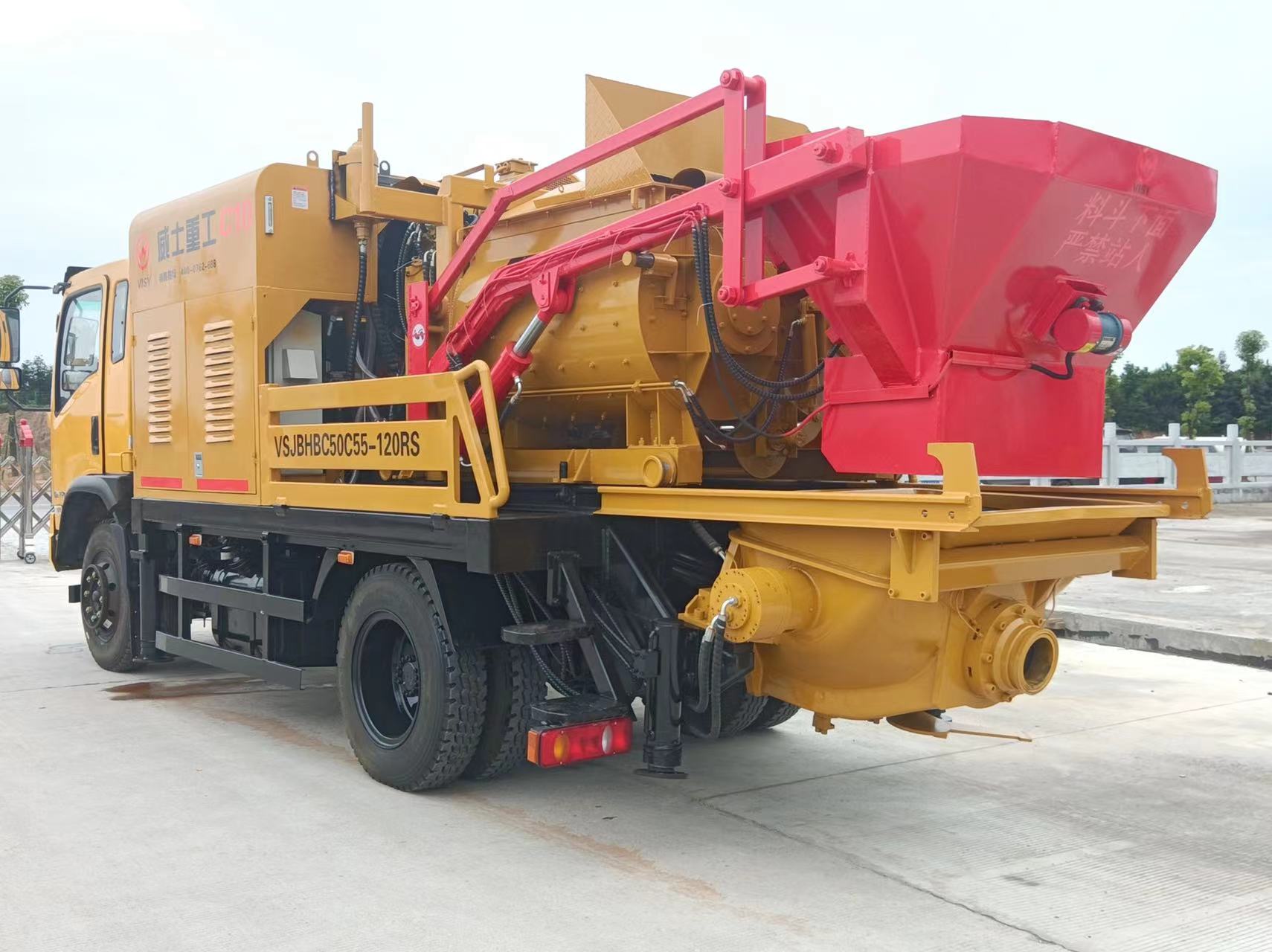 Concrete mixing and pumping integrated machine C10, oil and electricity dual purpose building, road construction, water channel reservoir, power tower pile construction