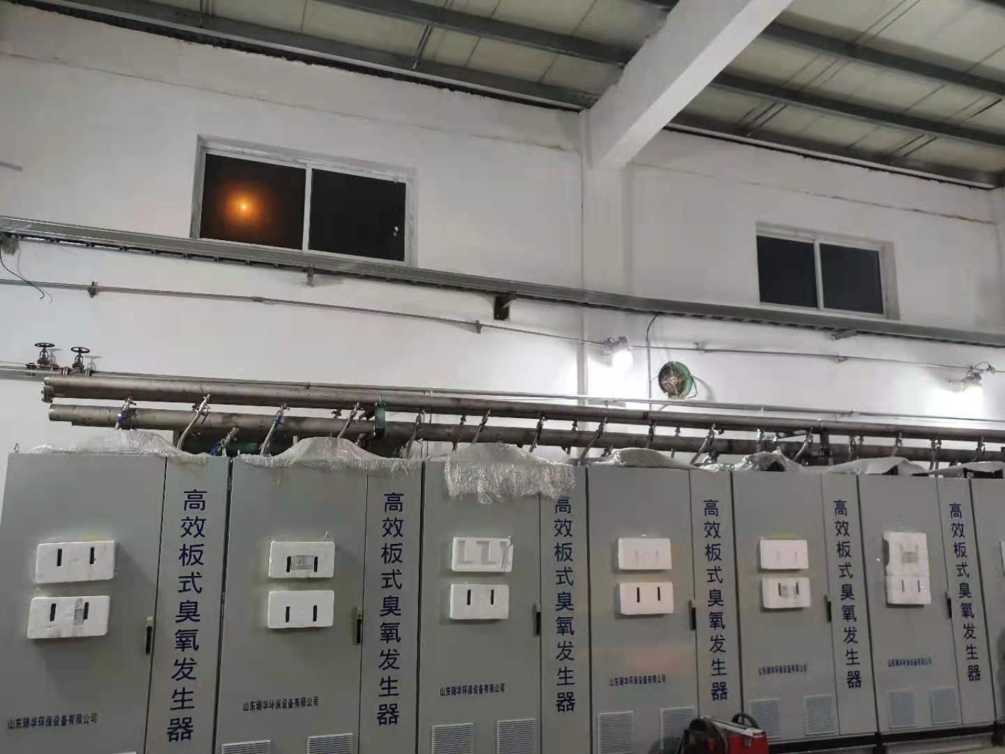 Ruihua Environmental Protection Industrial Grade Large Ozone Generator, Chemical Water, Wastewater, Anhydrous Treatment Equipment