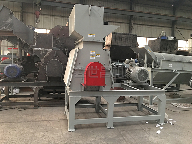 Steel wire rubber crushing and separating machine Xinshichang 800 type waste steel wire crusher for clean sorting