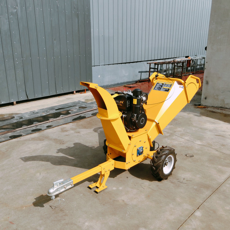 Hand push mobile branch crusher Orchard branch crusher Vine crusher