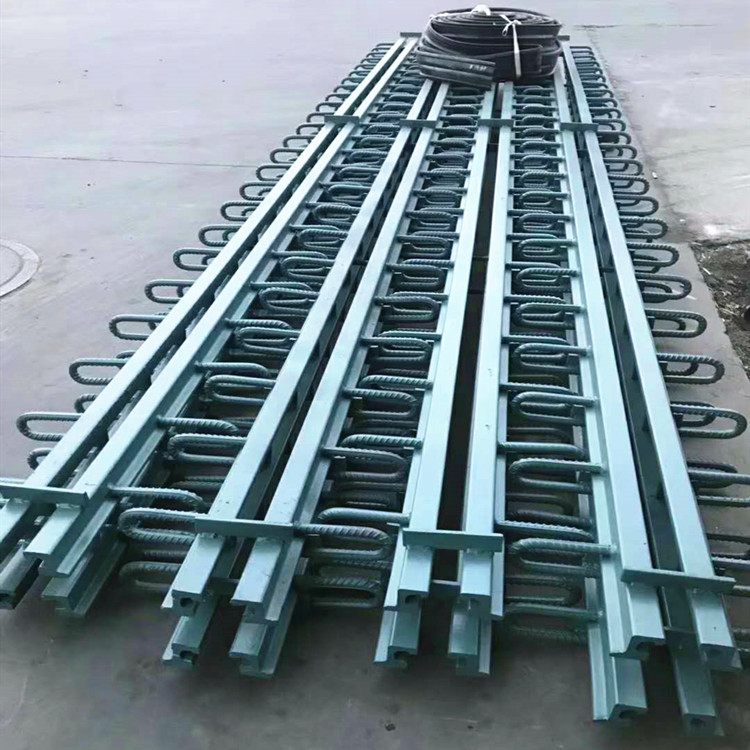 GQF桥梁伸缩缝 调节车辆荷载与建筑材料引起的上部结构位移和联结