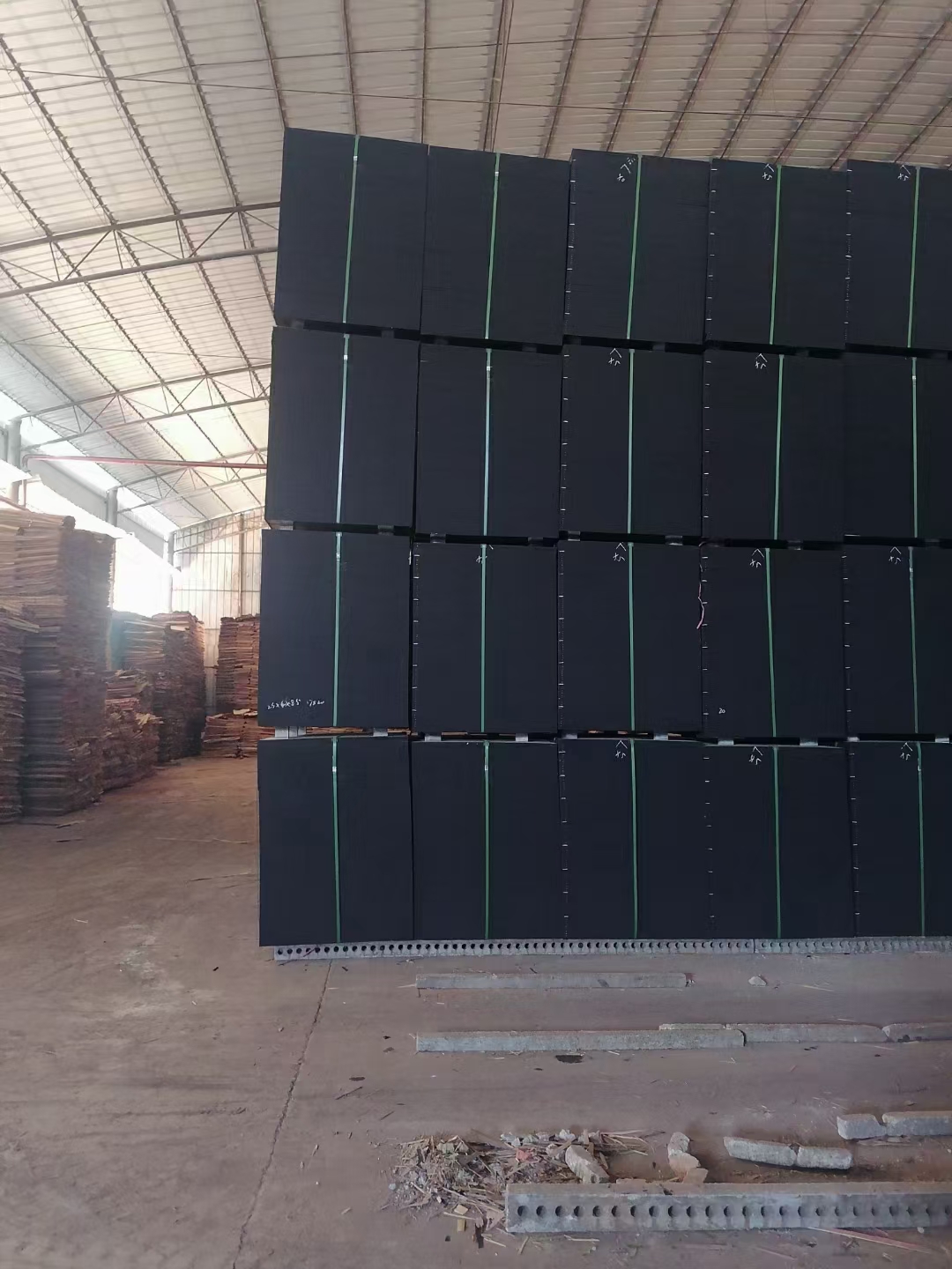 Poplar formwork 2440X1220X14, building formwork, concrete flooring support, scaffolding, stage flooring manufacturer