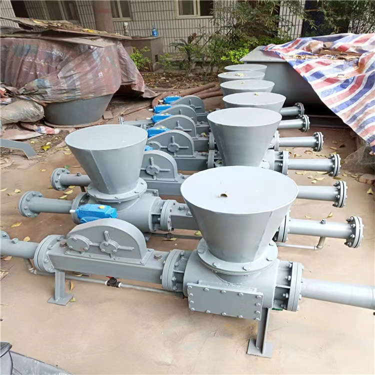 The sealing pump of the fly ash pneumatic conveying equipment is easy to operate and maintain in the Zhaofeng conveying system