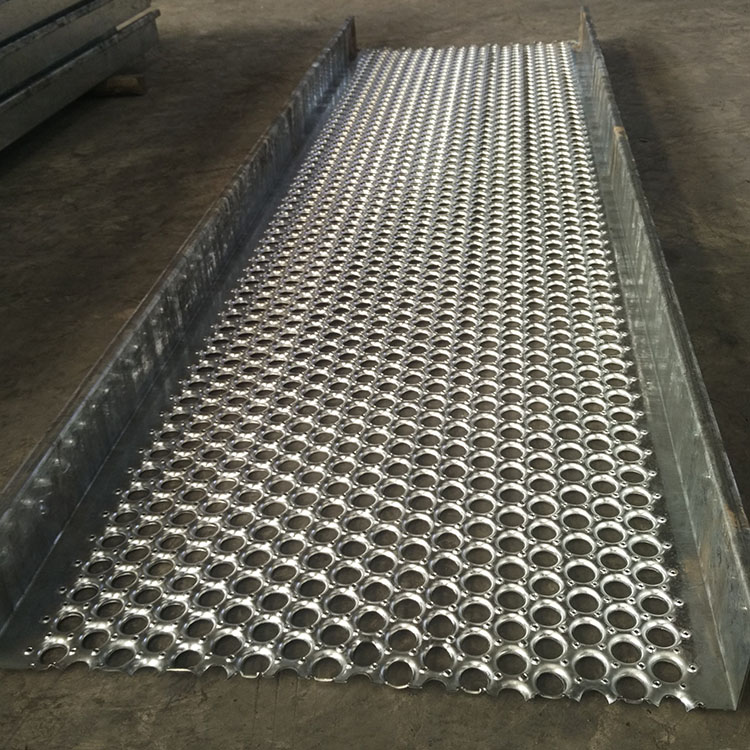 Supply of stamped steel scaffolding boards, construction boards, aluminum alloy crocodile mouth anti-skid plates, processing and sales