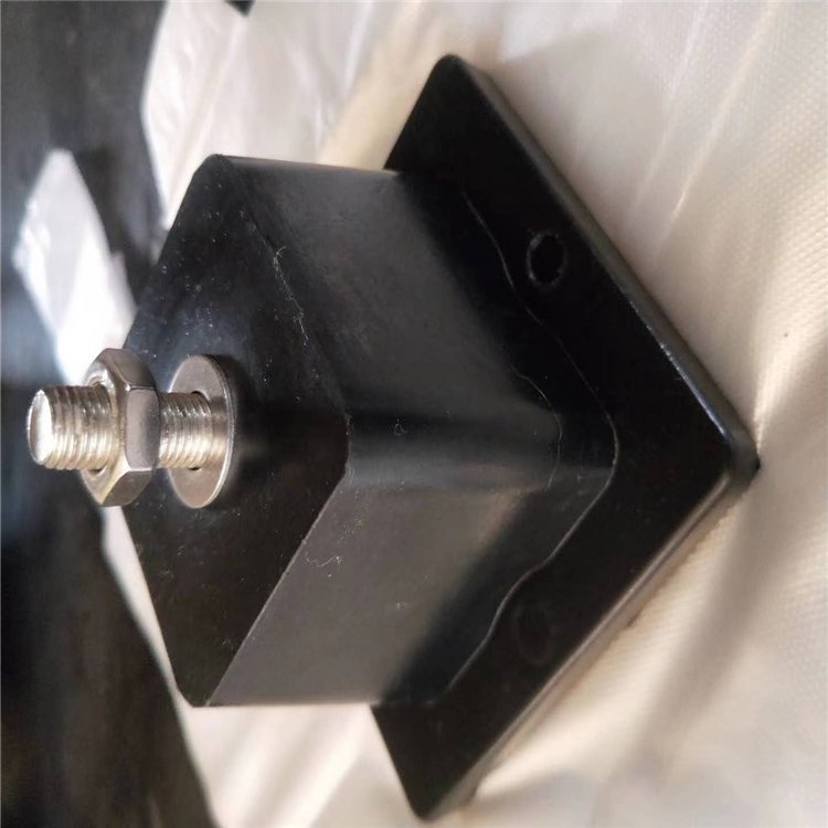 Rubber shock absorbers, natural rubber shock absorbers for diesel generator hydraulic presses, supplied by Xincheng