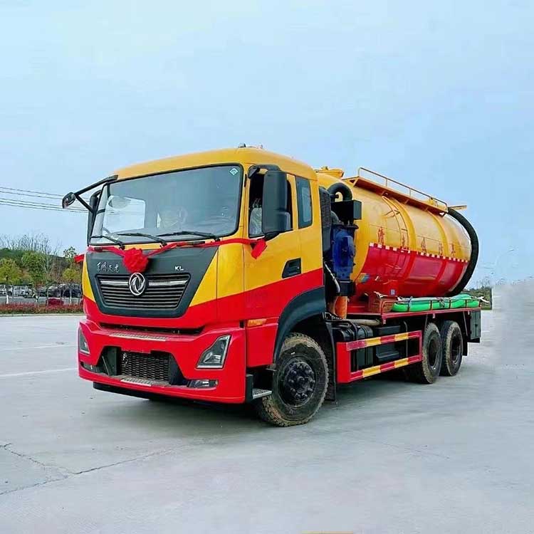 New Dongri brand Dongfeng Tianlong Houshuangqiao Guoliu cleaning and suction vehicle Pipeline dredging vehicle Factory price spot sales