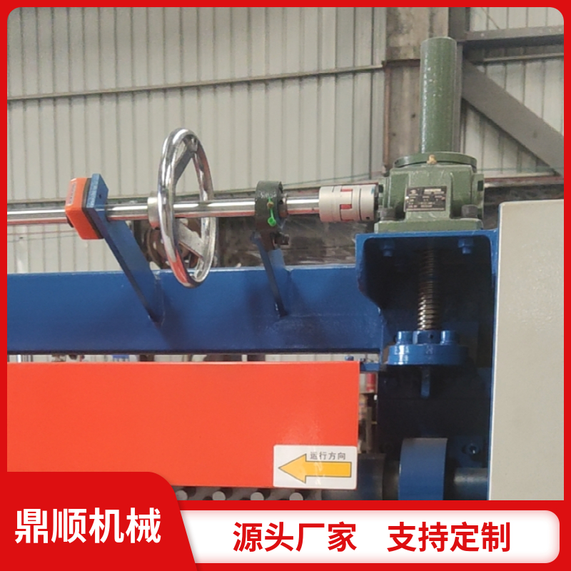 Dingshun Sponge Pressing Machine Equipment for Egg Support Wave Cotton Silencing, Noise Reduction, Shock Absorption, Cushioning, Insulation, and Sponge Cotton