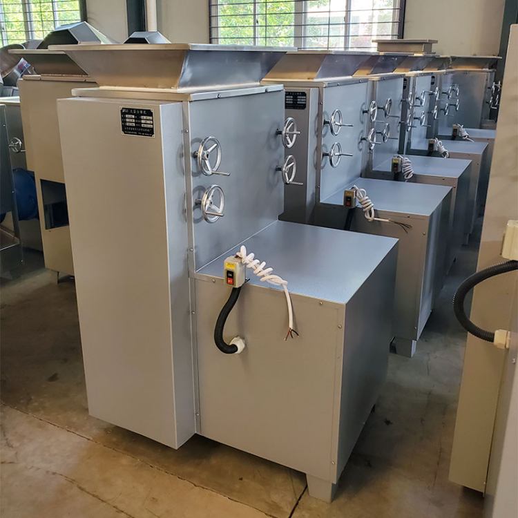 大蒜破瓣机 500kg/h蒜头分瓣机 蒜蓉加工设备 SFB型剥瓣机 支持定制