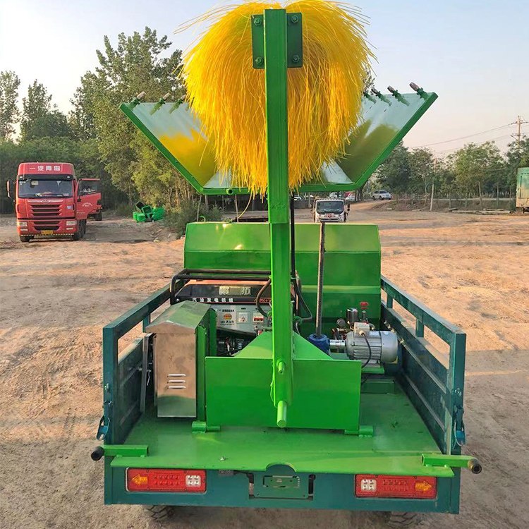 聚仁 道路护栏清洗车 喷淋式围挡清洗机 多功能高压清洗设备