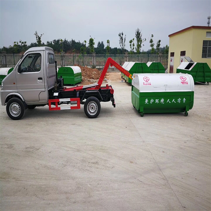 Chang'an Rear Dual Wheeled Carriage Detachable Garbage Truck Hook Arm Optional Sleeve Arm 2990 Wheelbase with 3 Square Boxes