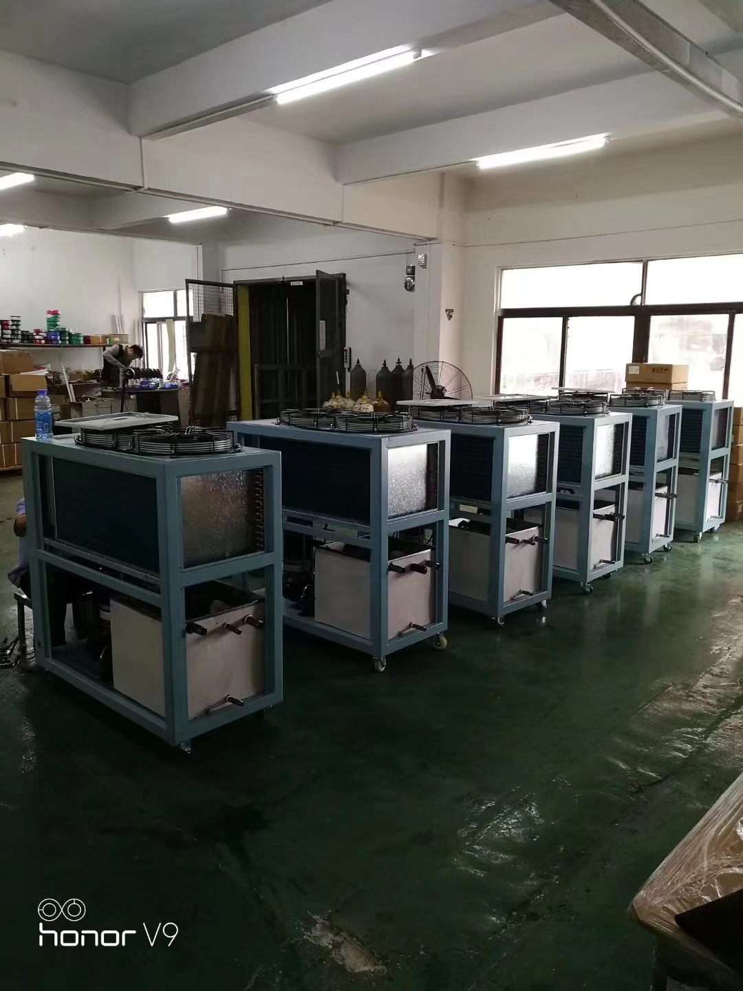 Multifunctional injection molding workshop energy-saving industrial centralized process mechanical equipment industrial screw chiller