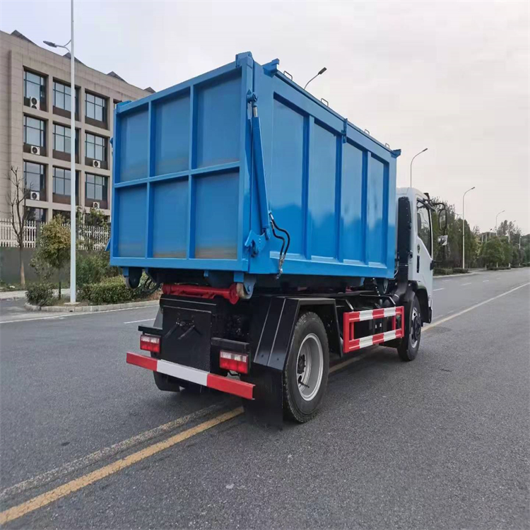 Dongfeng D7 carriage detachable 8-square hook arm garbage removal vehicle is suitable for urban and rural garbage removal