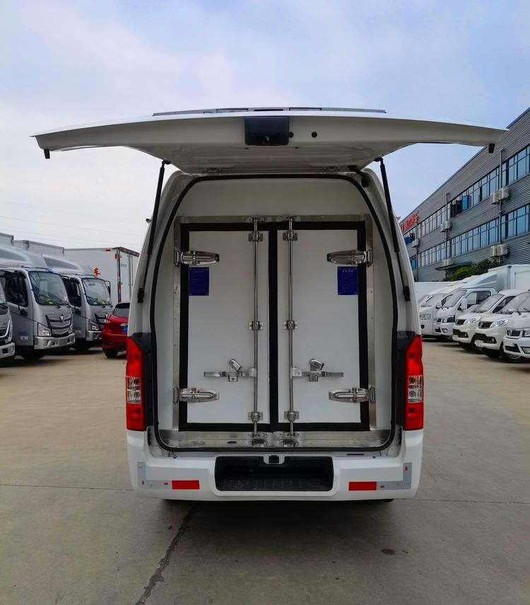 Cheng Li with backup electric Foton G7 bread refrigerated truck, small 6-square refrigerated transport truck, pharmaceutical vaccine cold chain truck