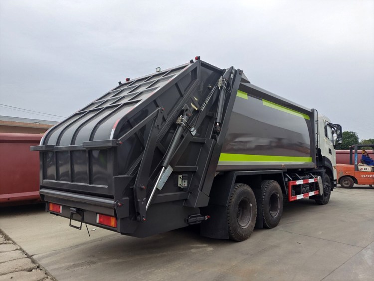 楚胜牌CSC5250ZYSD6型压缩垃圾车 东风天龙20方垃圾收集压缩清运车