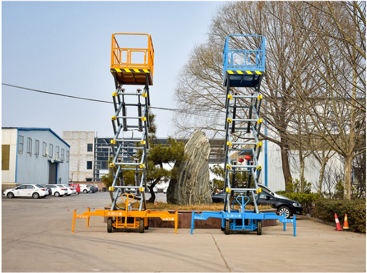 Traction lifting platform vehicle, mobile scissor lift, street lamp, municipal maintenance, electric lifting vehicle