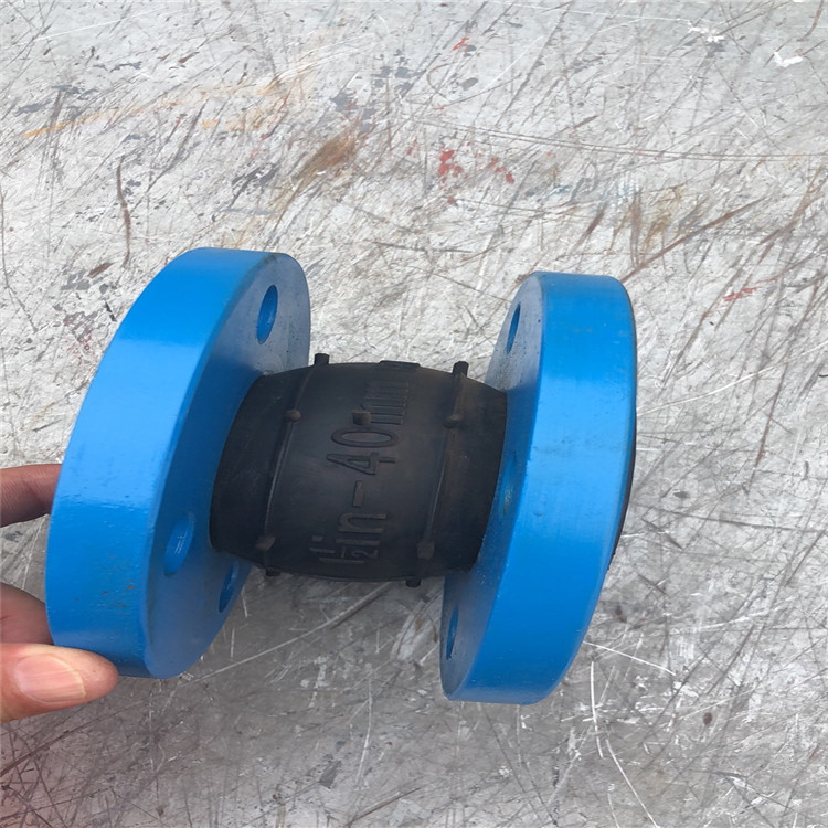 Qixin customized hot spray plastic flange flexible joint, metal hose, rubber flexible joint, bending rubber joint