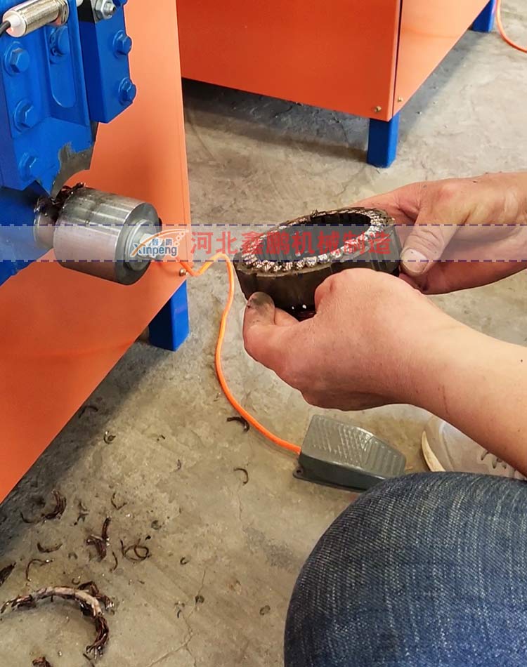 Scrap car generator stator copper cutting machine Disassemble stator separation copper wire equipment, do not damage stator, can be refurbished