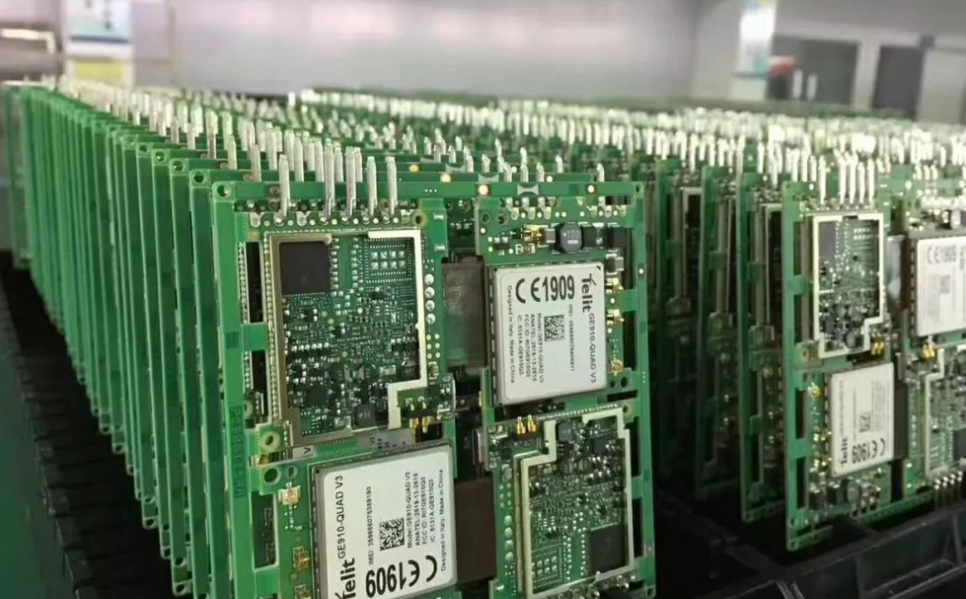 Development of Customized SMT Chip Processing Scheme for PCB Manufacturing of Single and Double sided PCB