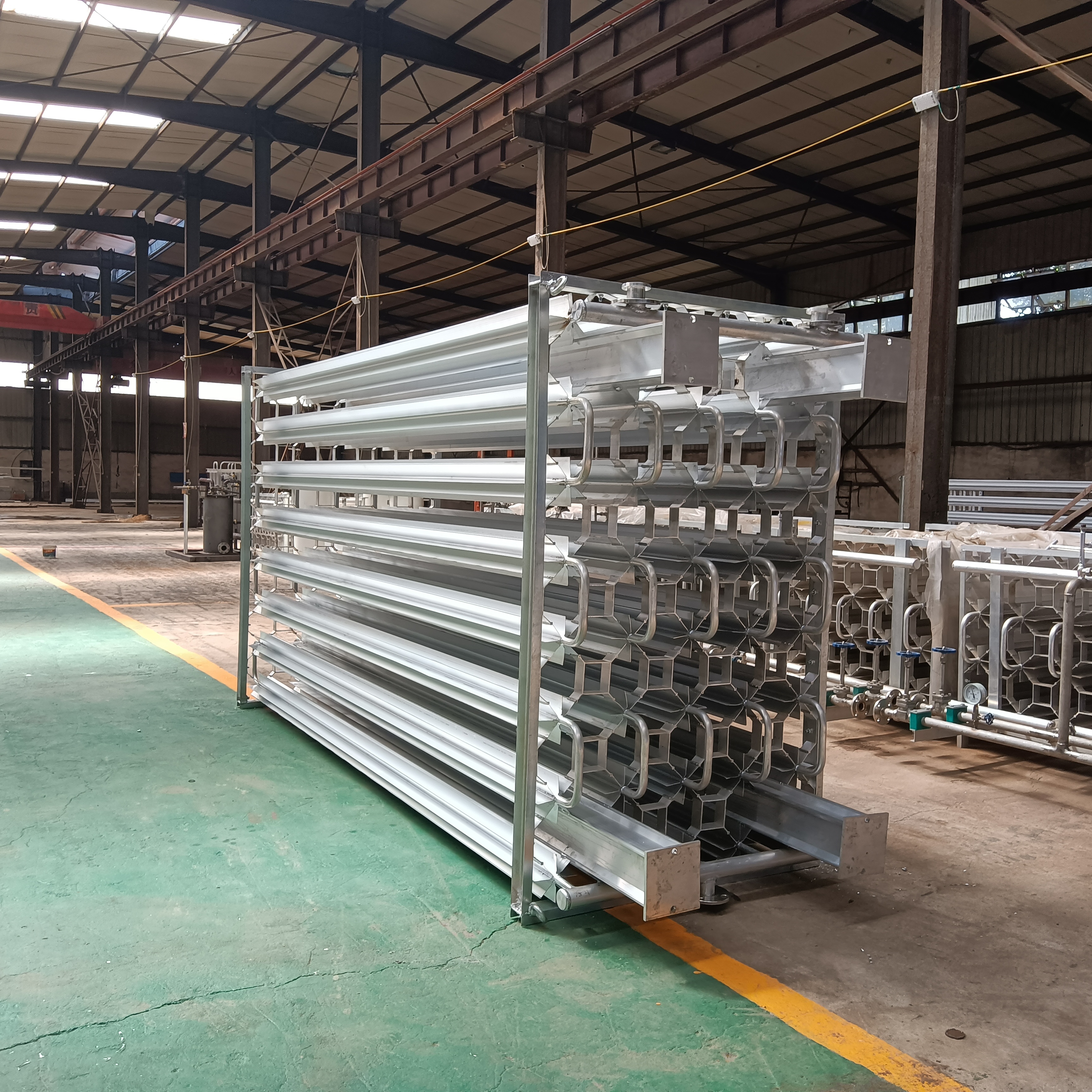 Supply 500 cubic meters of air heated vaporizer, lng vaporizer, aluminum alloy material, thickened fins, stable performance