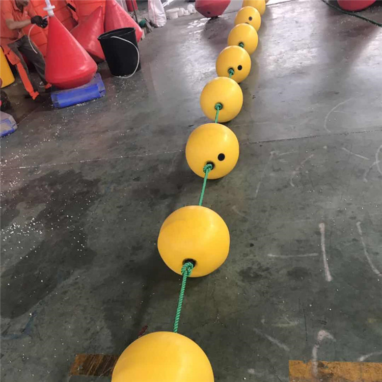 50cm diameter solid polyethylene floating ball at sea, water source warning line floating float