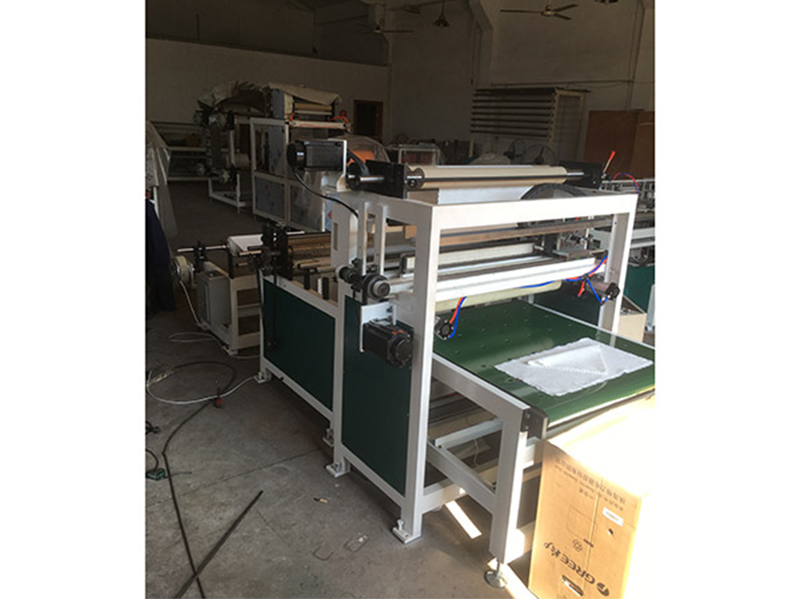 High speed fully automatic disposable towel and bath towel slitting machine, non-woven fabric embossing cross cutting machine, ultrasonic machine