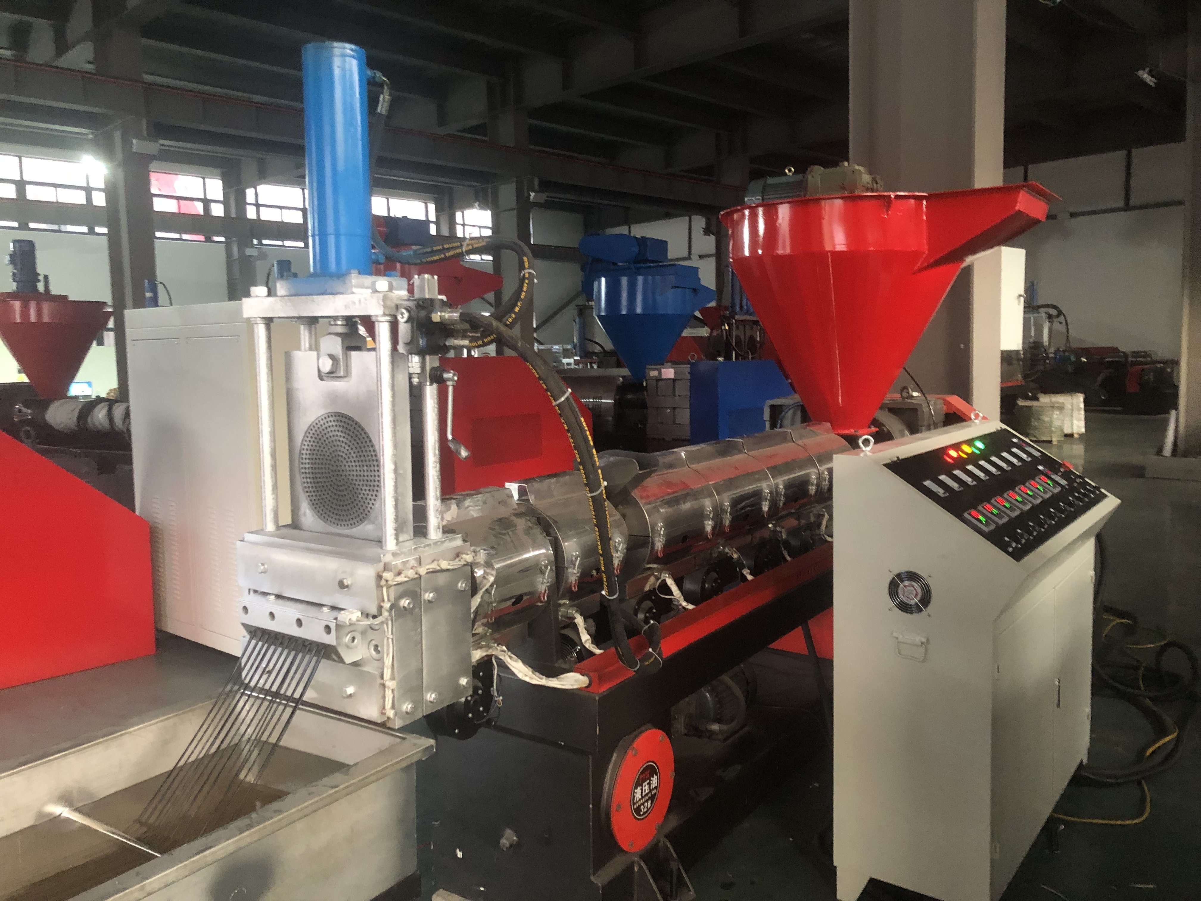 Youjia Machinery PP PE Plastic Granulator Waste Plastic Recycling Granulation Equipment Plastic Granulation Production Line