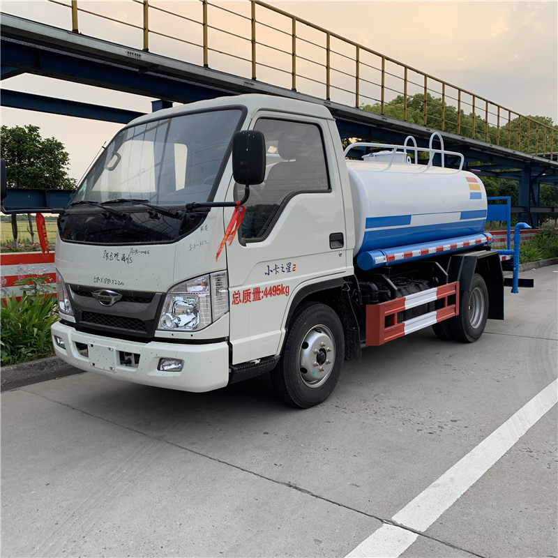 Guoliu Blue Brand 3-way Sprinkler Zhenchi Construction Site Dust Suppression Vehicle Futian Sprinkler Municipal Sanitation Road Surface Cleaning Sprinkler