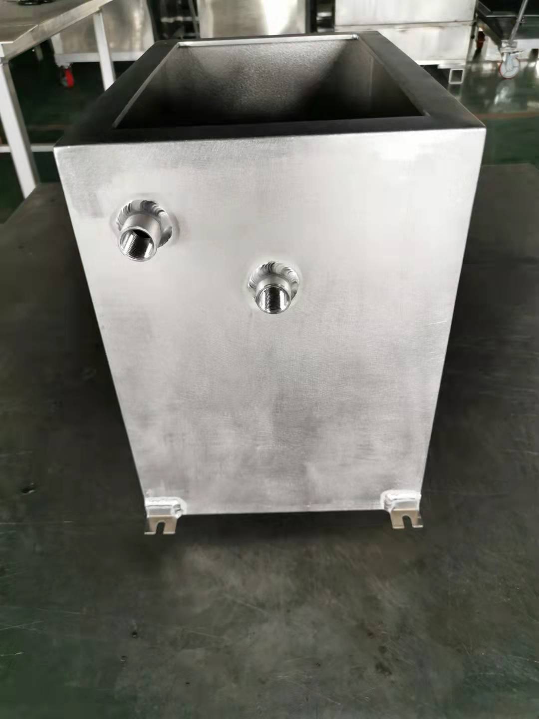 Yunhong Technology's high-quality supply of aluminum alloy vacuum chamber welding production non-standard customized series professional team