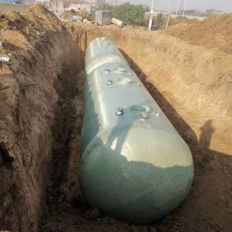 The manufacturer supplies various specifications of FRP winding Septic tank, sedimentation tank, rainwater collection tank, oil separator