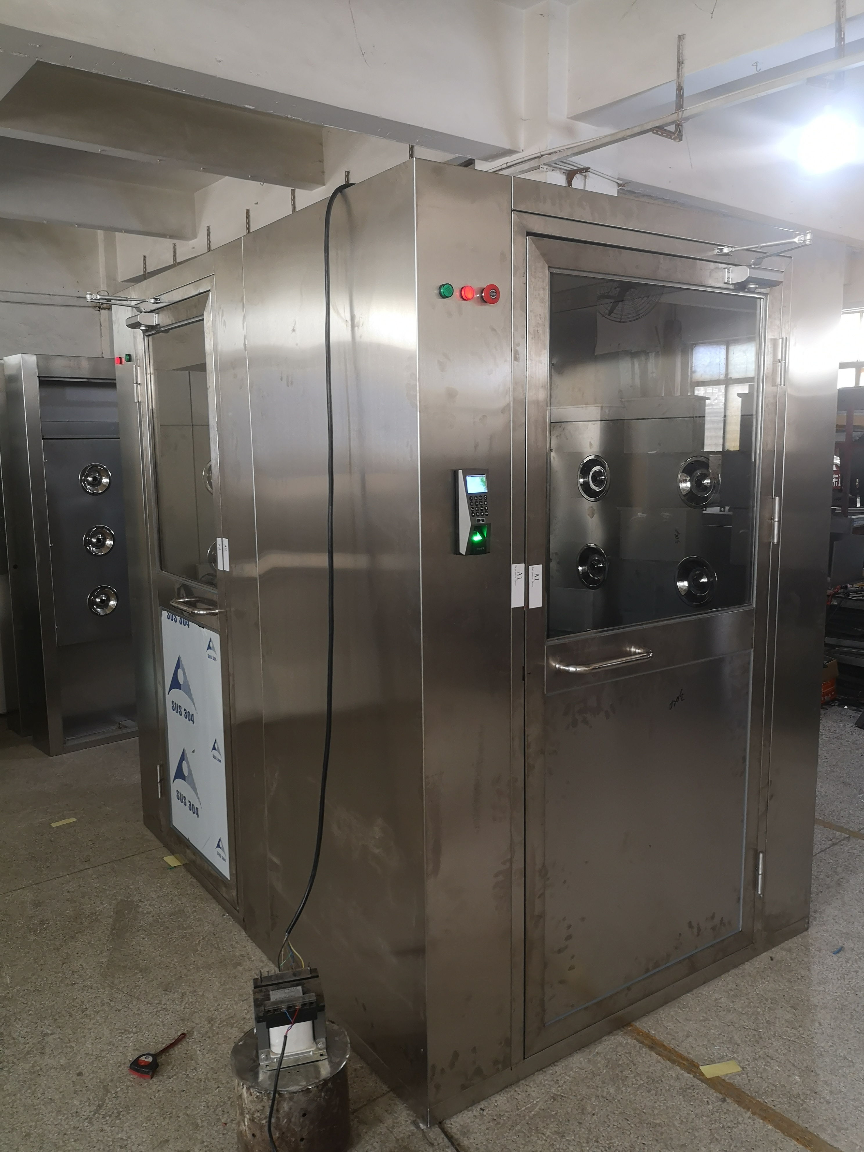 Laboratory air shower room air purification air shower door manufacturer's voice air shower machine