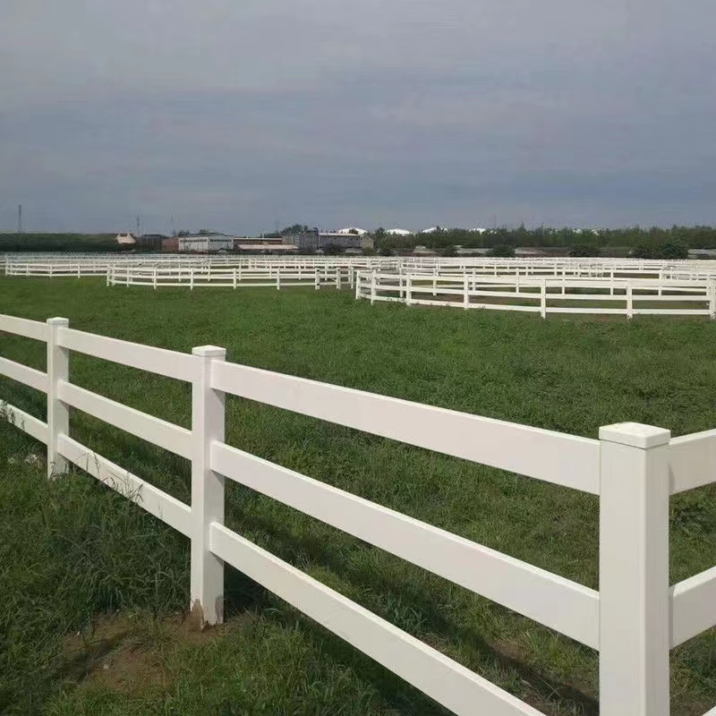 Qige Production Racecourse PVC Fence Farm Ranch River Equestrian Fence Circle Alpaca Pet Amusement Park