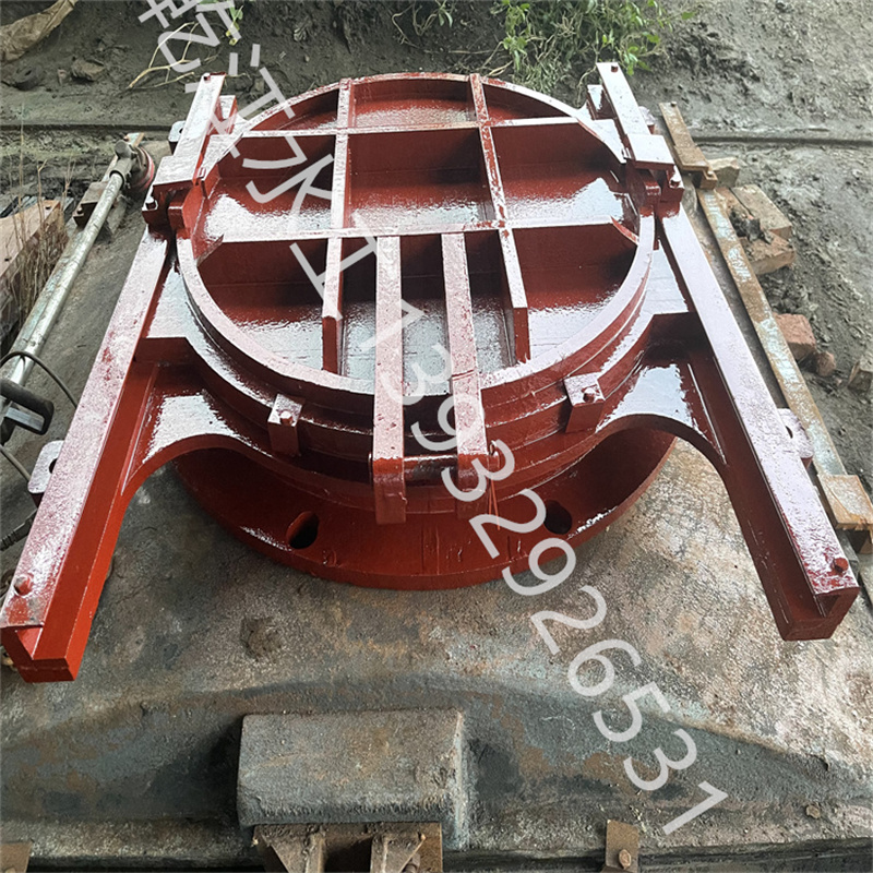 Thickened cast iron circular gate DN1200mm pipe channel for sewage discharge, available for municipal political water supply