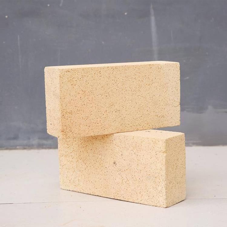 High alumina lightweight bricks with high fire resistance and good thermal insulation effect Permanent metal refractory materials for insulation bricks