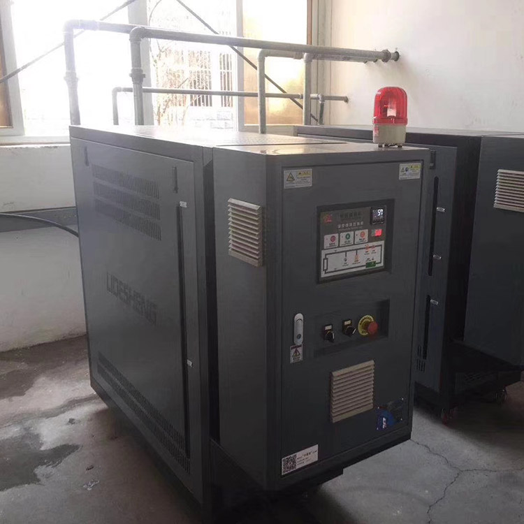 Industrial water temperature machine film extrusion mold oil temperature machine LEWT-10 Yiyang Technology