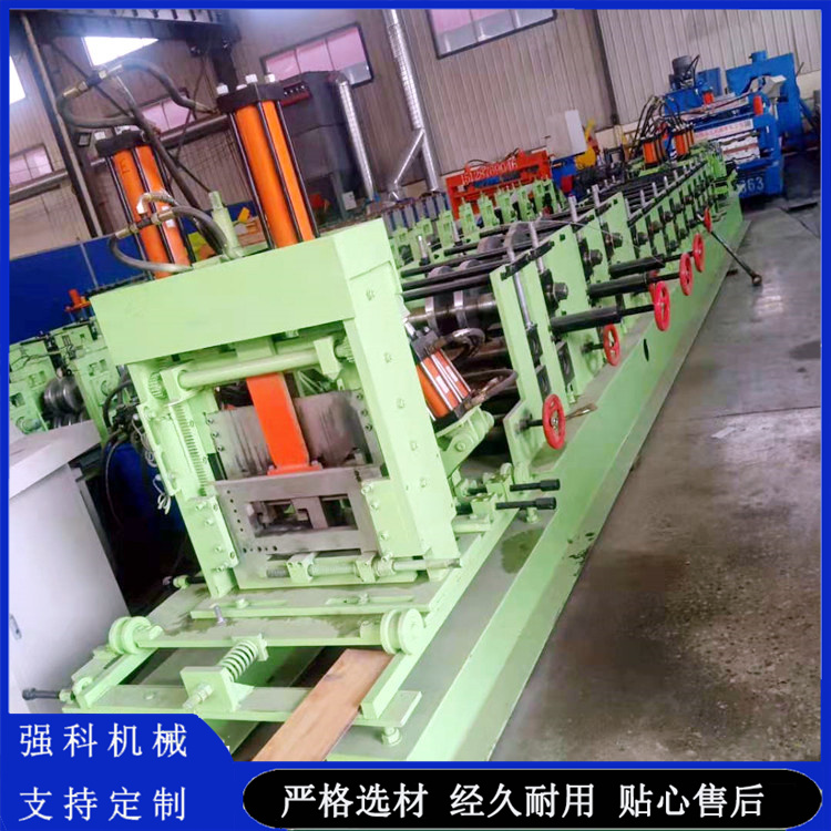 C-type purlin tile pressing machine, manual C-type steel forming machine, customized by Qiangke according to needs