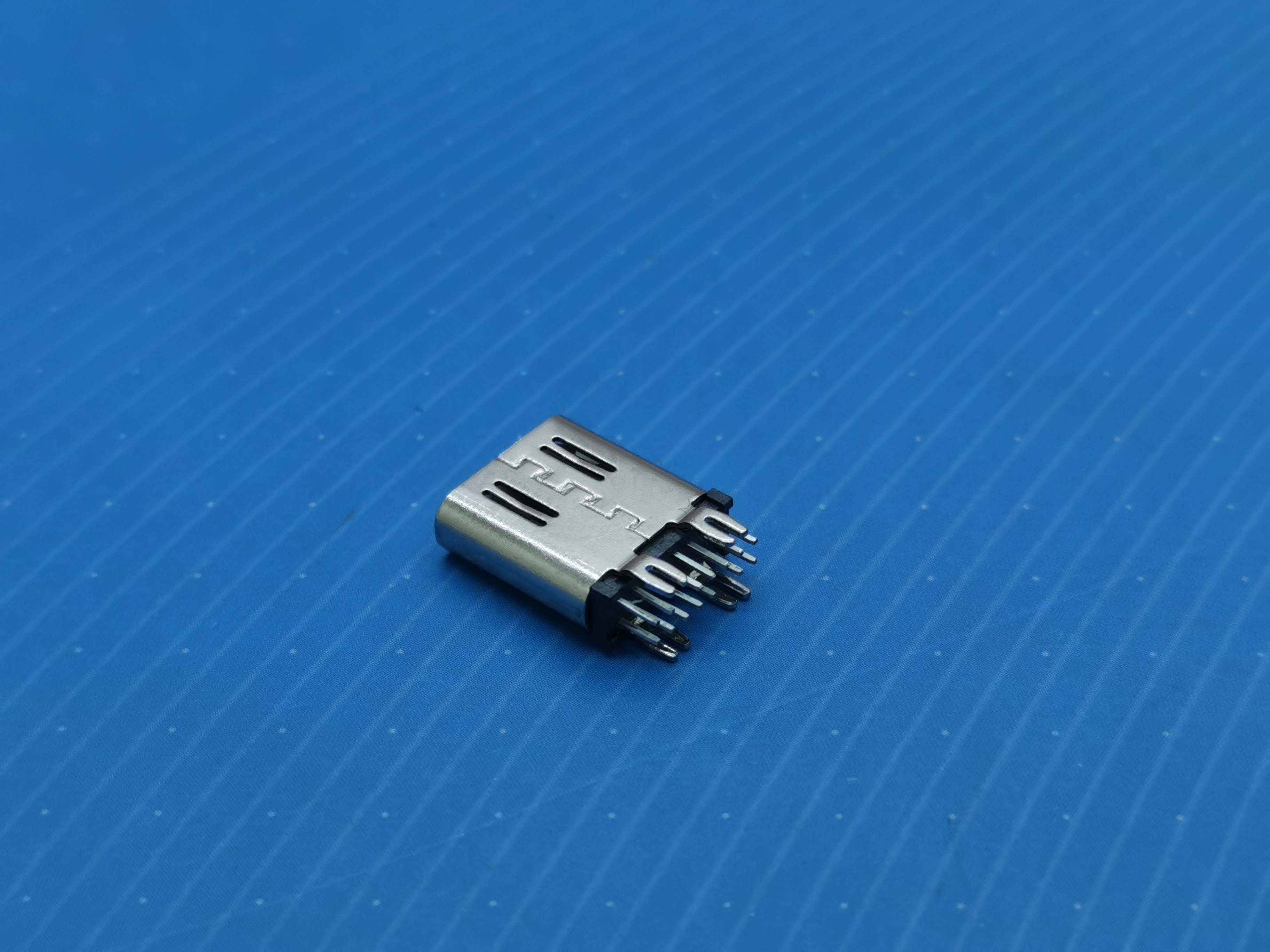 Xinfenglei USB connector TYPE C 14P 180 degree plug board H=10.0 with spring