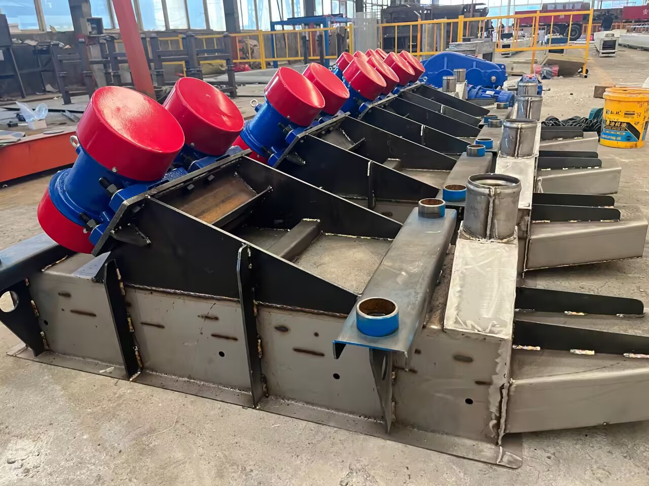 Gzg motor vibration feeder mining coal motor vibration feeder suspension/seat type automatic feeder