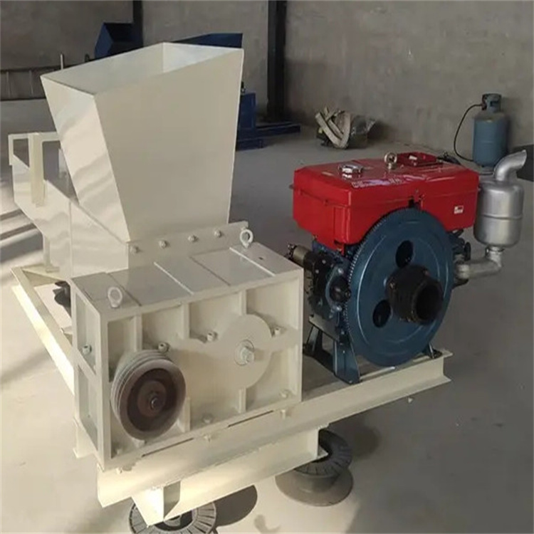 Foam crushing cold compressor Xinsheng polyphenyl plate compressor manufacturer EPS briquetting machine model customized