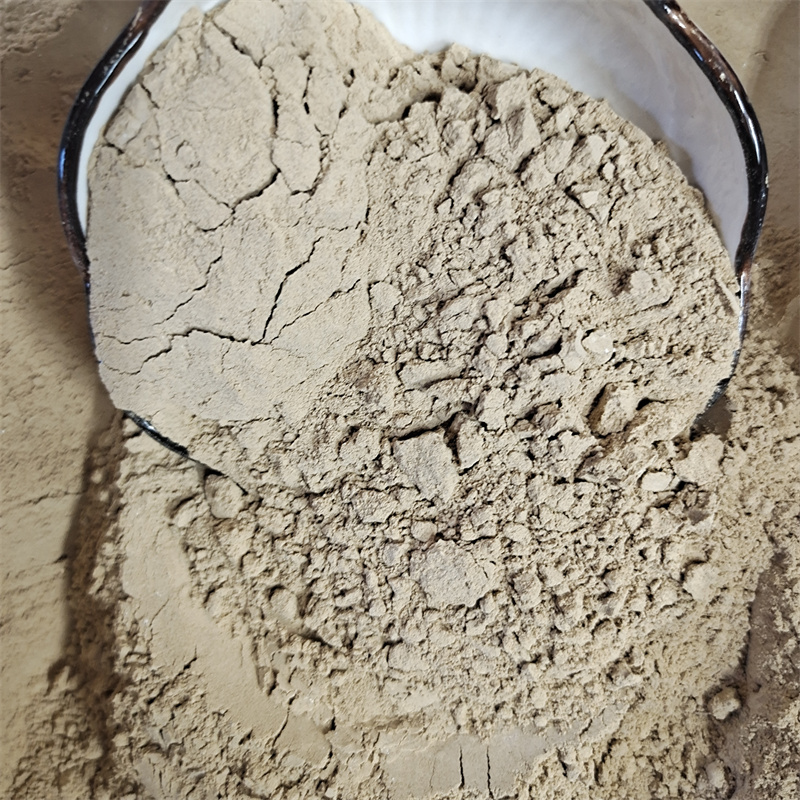 Wholesale manufacturer of yellow calcium based sodium based bentonite for feed, petroleum drilling coatings, and bentonite