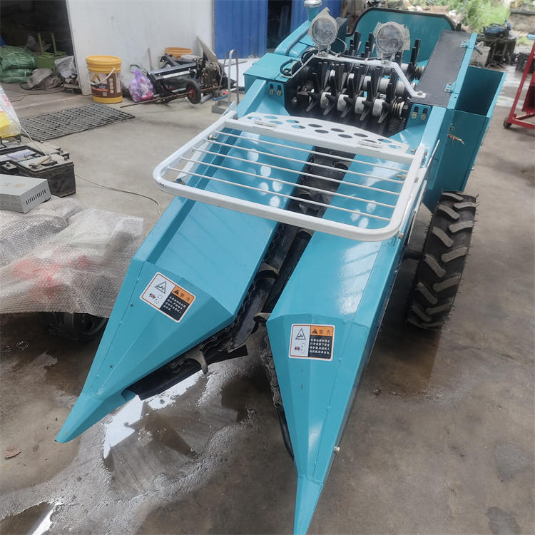 Zhixun Riding Single Ridge Peeling Corn Harvester Handheld Supporting Cutting Table Single row Self walking Bar Breaking Machine