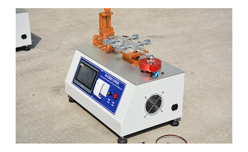 Insertion and extraction force testing machine, microcomputer insertion and extraction testing machine, horizontal automatic insertion and extraction machine