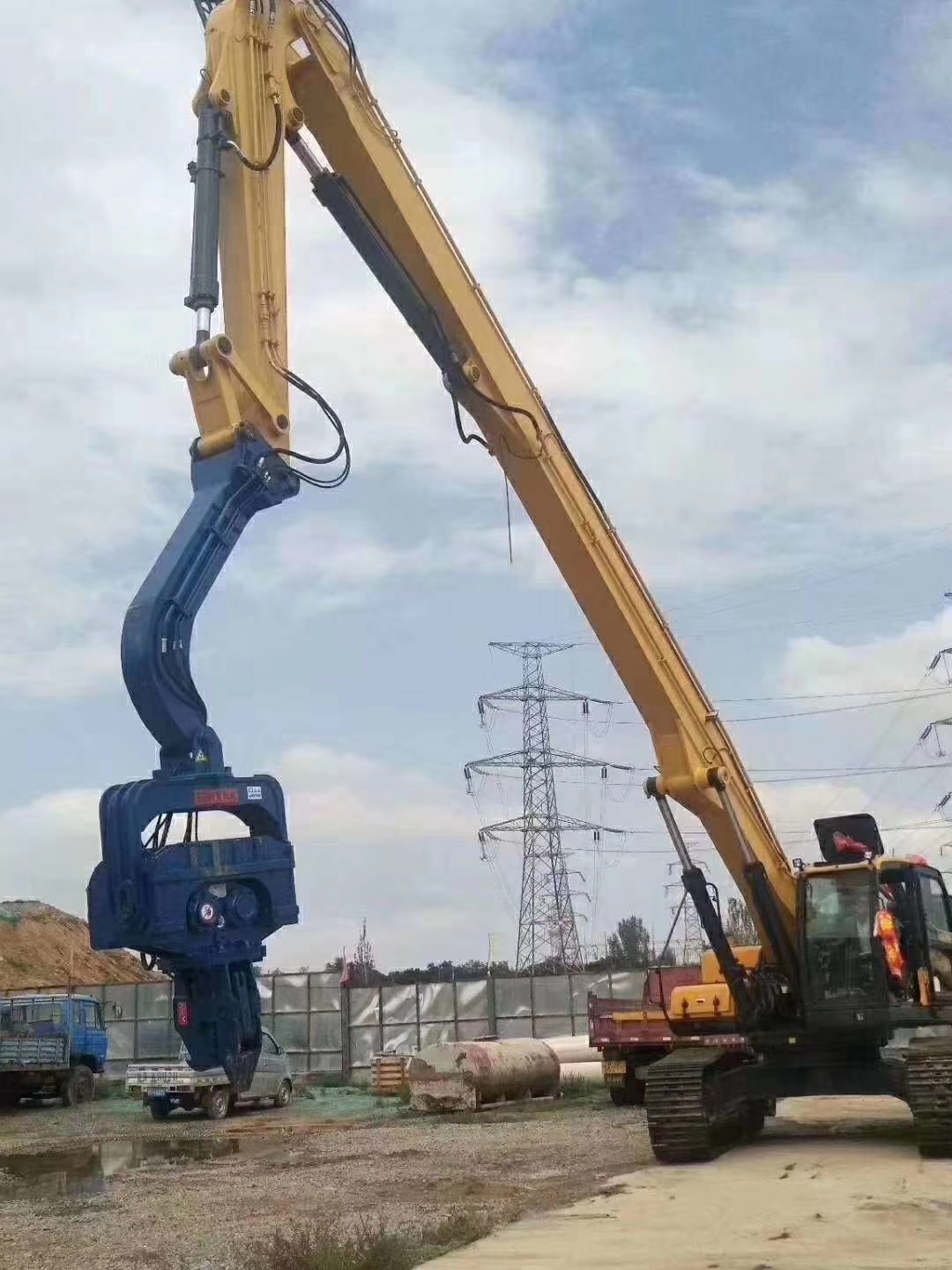 Hook arm refitting plant, excavator pile driving arm, 350 photovoltaic pile hammer, Pile driver manufacturer