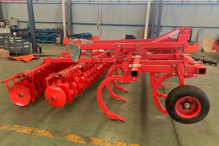 Agricultural combined land preparation machine, stubble removal, soil crushing, deep loosening machine, gap rake plow