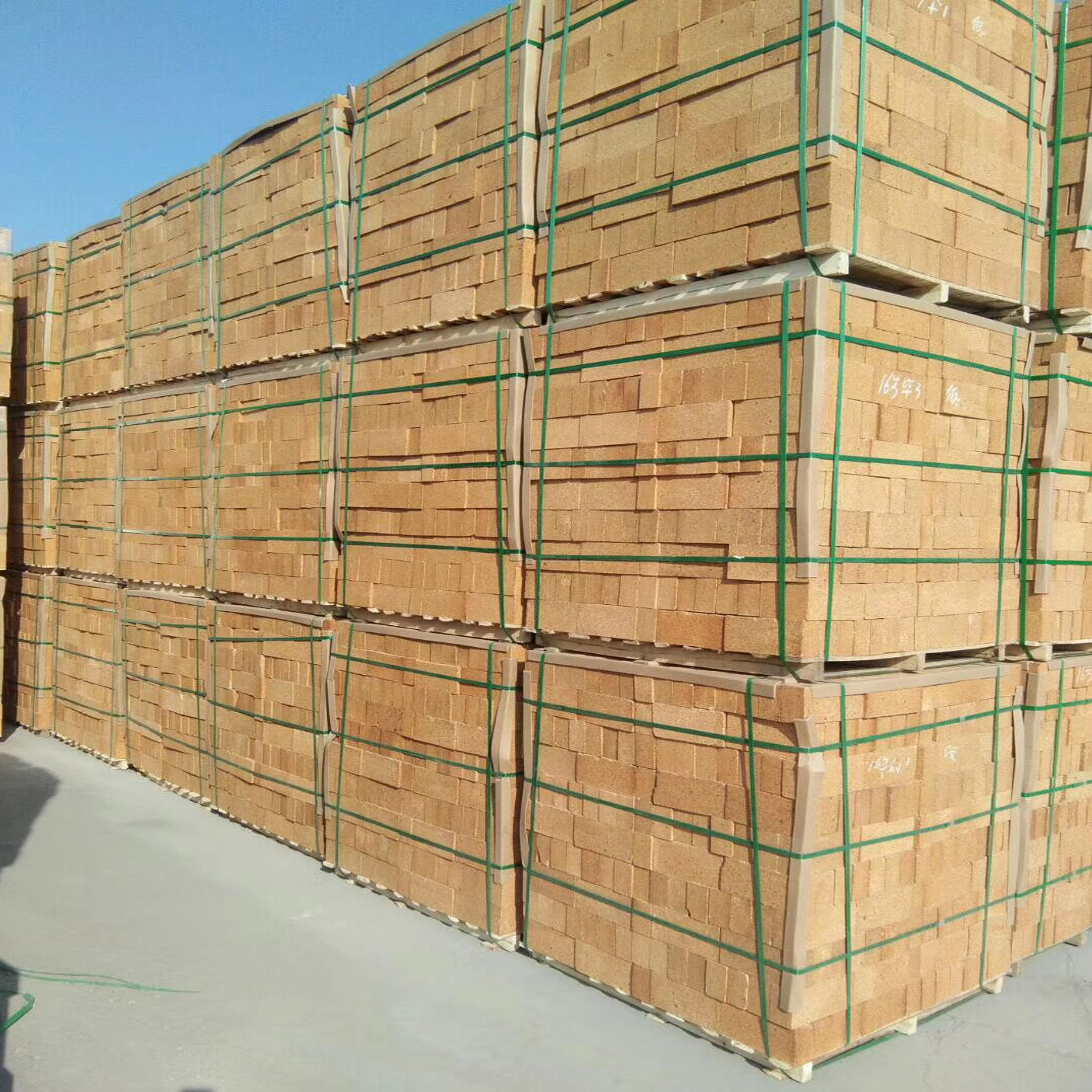 Xintai Grade III High Aluminum Brick N1 Standard Brick High Aluminum Refractory Brick in Large Quantity in Stock